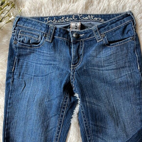 Industrial Cotton Capris Jeans Embroidered Pockets Boho Hippie Size 9 - Picture 3 of 6